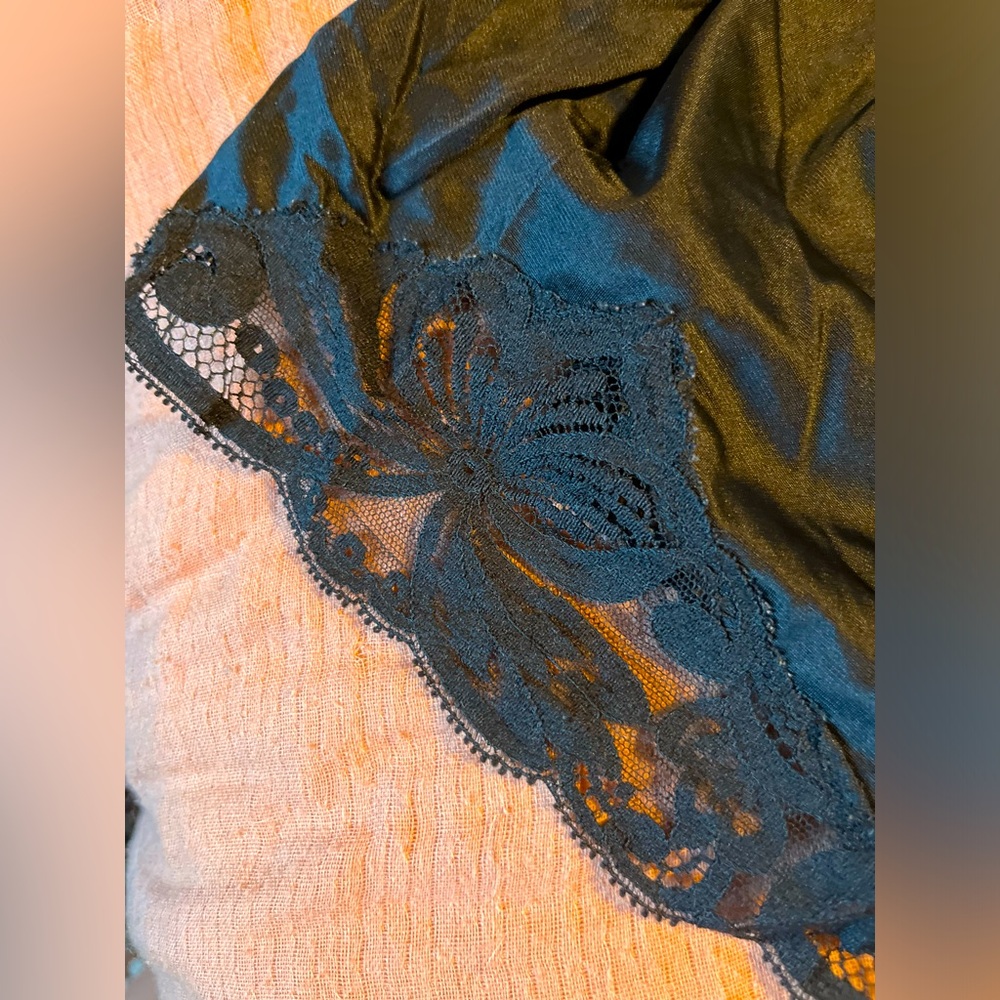 Vintage Skirt Slip